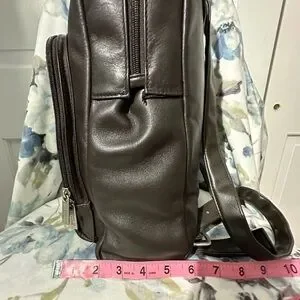 Kenneth Cole Reaction | Bags | Vintage Kenneth Cole Reaction  display picture 1